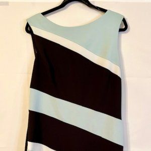 NorthStyle Figure Flattering Curve Hugging Striped Dress Size 14